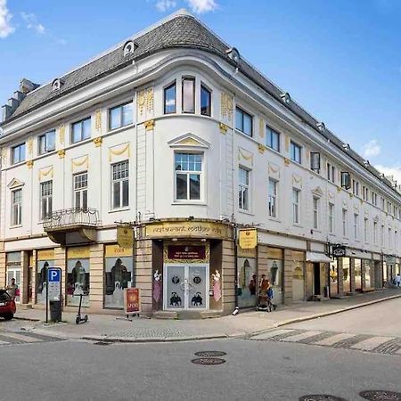 Moderne Leilighet Midt I Sentrum Av Fredrikstad Ngoại thất bức ảnh